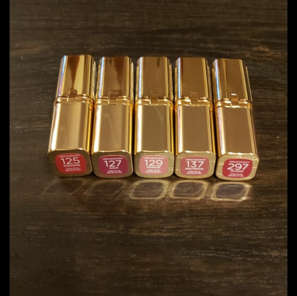 5 L'Oréal Paris Lipsticks